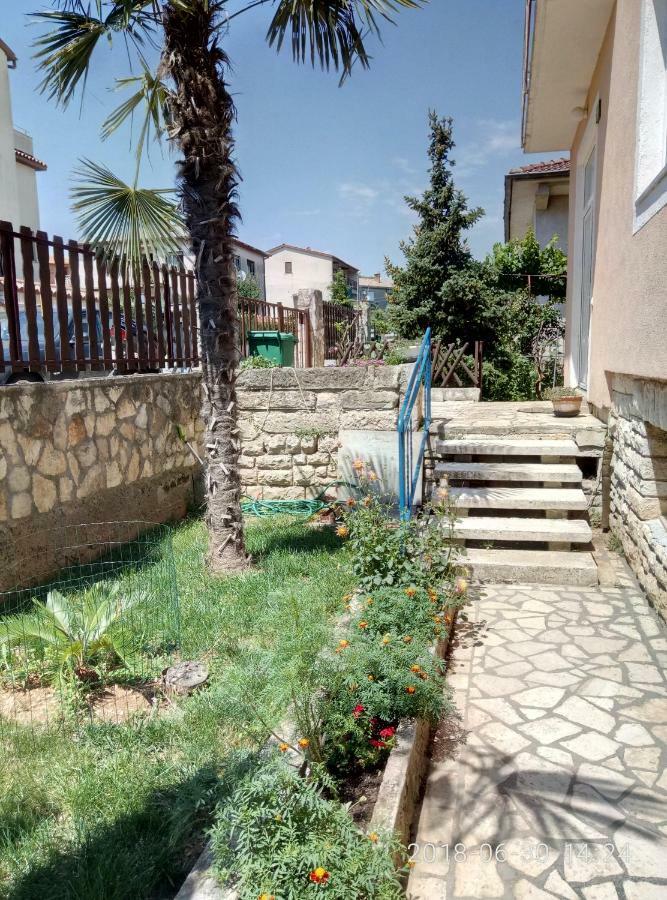 Apartman Vivian Pula Luaran gambar