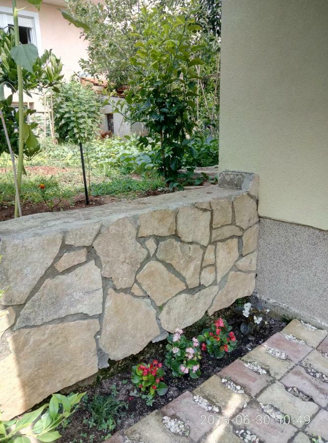 Apartman Vivian Pula Luaran gambar