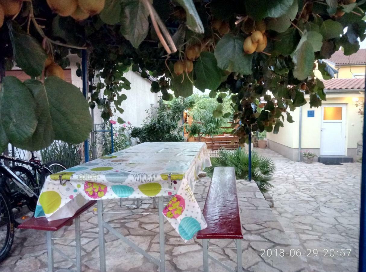 Apartman Vivian Pula Luaran gambar