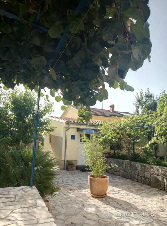 Apartman Vivian Pula Luaran gambar